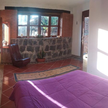 La Pasiva De Patzcuaro Hotel Bagian luar foto