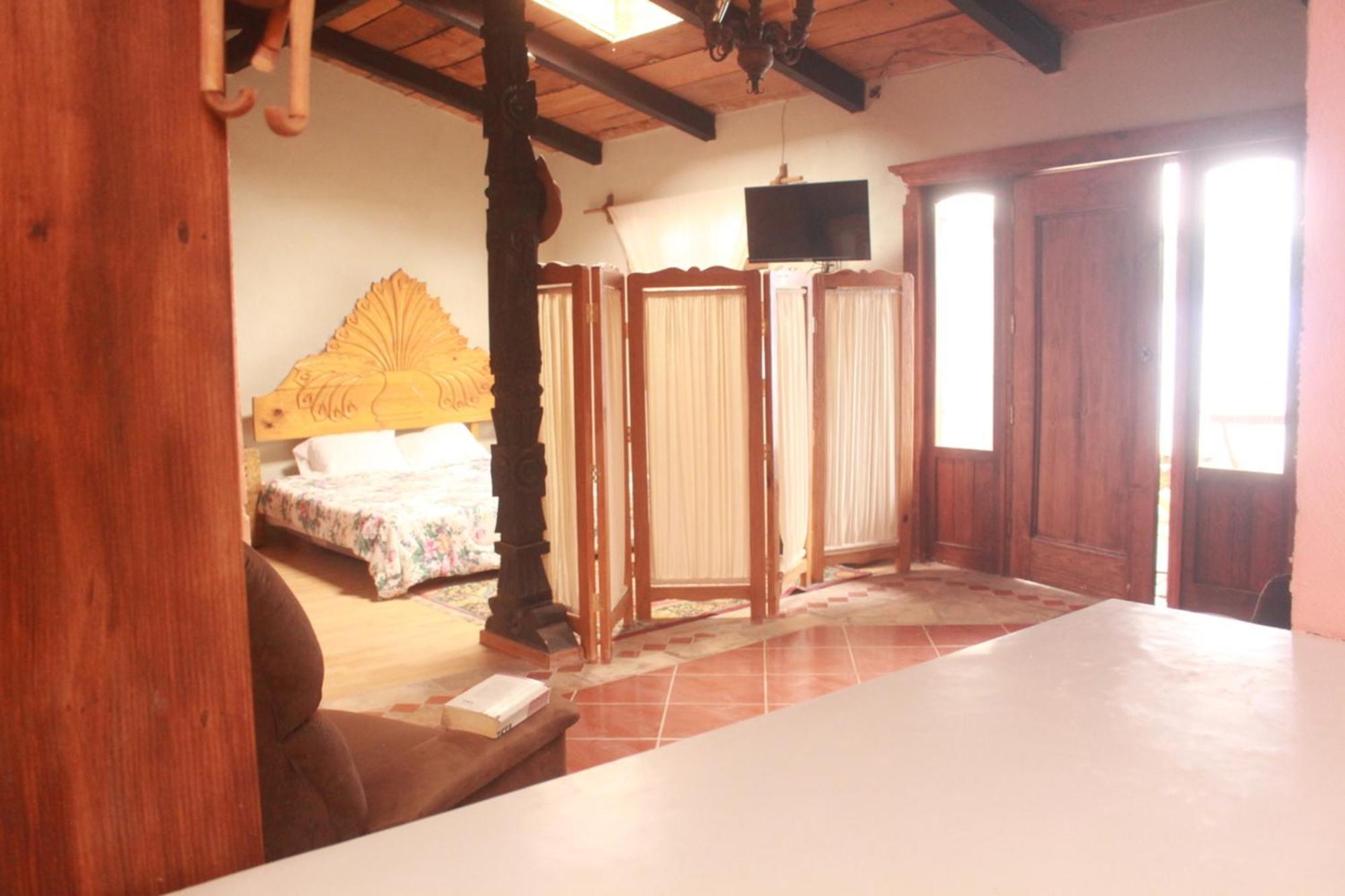 La Pasiva De Patzcuaro Hotel Bagian luar foto